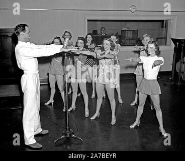 La NBC ragazze Dancing classe ca. 1938 o 1939 Foto Stock