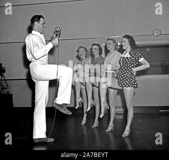 La NBC ragazze Dancing classe ca. 1938 o 1939 Foto Stock