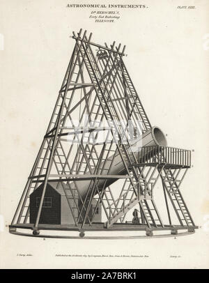 Sir William Herschel telescopio o il grande Forty-Foot telescopio riflettore costruito tra il 1785 e il 1789 Osservatorio a casa a Slough, in Inghilterra. Incisione su rame da Wilson Lowry dopo un disegno di J. Farey da Abramo Rees' dell'enciclopedia o dizionario universale delle arti, scienze e letteratura, Longman, Hurst, Rees, Orme e marrone, Londra, 1820. Foto Stock