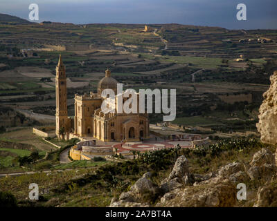 Basilica del Santuario Nazionale della Vergine di Ta' Pinu su Gozo Foto Stock