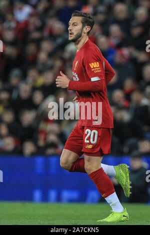 Il 30 ottobre 2019, Anfield, Liverpool, in Inghilterra; Carabao Cup, Liverpool v Arsenal : Adam Lallana (20) di Liverpool durante il gioco Credito: Mark Cosgrove/news immagini Foto Stock