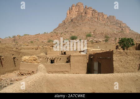 Paese Dogon : villaggio di Bamba Foto Stock