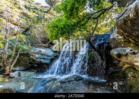 Cascate di Pythara nell'isola di Andros, Cicladi Grecia Foto Stock