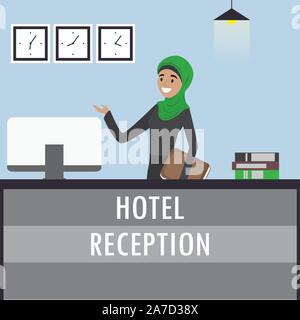 Giovane donna araba receptionist di hijab sorge presso la reception. Turismo, ospitalità, hotel prenotazione concetto.Cartoon piatta illustrazione vettoriale Illustrazione Vettoriale