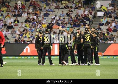 Melbourne, Victoria, Australia. 01 Nov, 2019. Gillette T20 INTL Serie di game tre Australia v Sri Lanka. Il paletto- credito Immagine: Brett keating/Alamy Live News Foto Stock