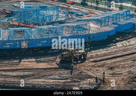 Veduta aerea Canberra, ACT, Australia di costruzione di abitazioni. Preso da una mongolfiera Foto Stock