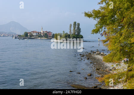 Isola Bella, Italia - 26 Settembre 2019: Vista Superiore isola da isola bella sul lago Maggiore in Italia Foto Stock