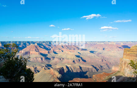 Vista panoramica del south rim, il parco nazionale del Grand Canyon, Arizona, Stati Uniti d'America, Stati Uniti d'America Foto Stock