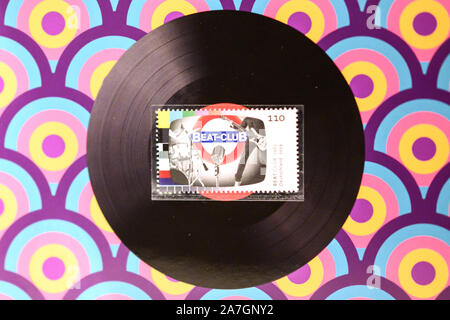 Bremen, Germania. 02Nov, 2019. Il nuovo francobollo speciale Beat-Club, che può essere visto su una scheda, registrati nella Funkhaus di Radio Bremen. Credito: Mohssen Assanimoghaddam/dpa/Alamy Live News Foto Stock