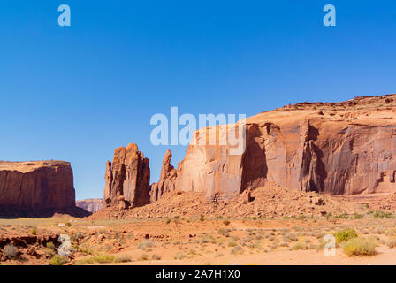 Paesaggio con Mesa in Monument Valley, Utah, Stati Uniti d'America Foto Stock