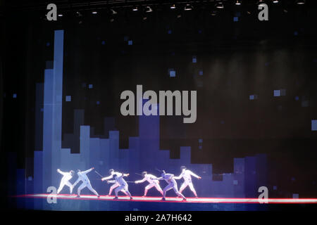 La linea Cube Shibuya, Tokyo, Giappone. 2° Nov, 2019. Apertura, 2 novembre 2019 - Scherma : tutto il Giappone campionati di scherma alla linea Cube Shibuya, Tokyo, Giappone. Credito: YUTAKA AFLO/sport/Alamy Live News Foto Stock