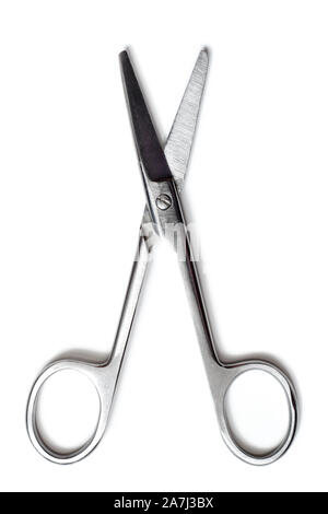 Forbici in metallo isolato su uno sfondo bianco Foto Stock