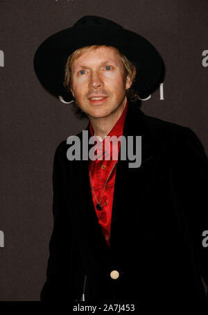 LOS ANGELES, CALIFORNIA - 02 novembre: Beck arriva al LACMA Art Film Gala presentato da Gucci a Novembre 02, 2019 a Los Angeles, California. Foto: CraSH/imageSPACE/MediaPunch Foto Stock