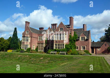 Manor House nell'Università di Leicester Botanic Garden, Leicester, Leicestershire, Regno Unito Foto Stock