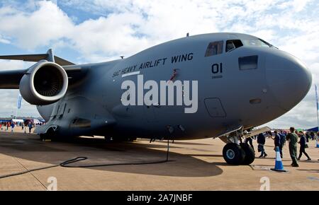 Il USAF Boeing C-17 Globemaster III in mostra statica al Royal International Air Tattoo 2019 Foto Stock