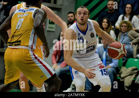 Treviso, Italia, 03 Nov 2019, Matteo chillo (Treviso) durante De Longhi Treviso Basket vs il Prosciutto di Carpegna Basket Pesaro - basket italiana una serie campionato - Credito: LPS/Ettore Grifoni/Alamy Live News Foto Stock