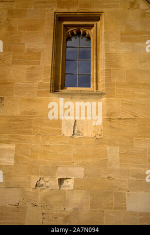 Close up di Headington parete in pietra blocchi e finestra, Christ Church College di Oxford , Inghilterra Foto Stock