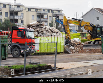 Abbruch einer Wohnsiedlung in Regensdorf ZH Foto Stock