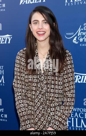 Newport Coast, CA. 3 Novembre, 2019. Margaret Qualley presso gli arrivi per Newport Beach Film Festival cadono onori, il resort al Pelican Hill, Newport Coast, CA 3 novembre 2019. Credito: Priscilla concedere/Everett raccolta/Alamy Live News Foto Stock