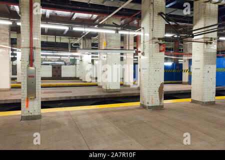 Camere Street La stazione della metropolitana di New York City, Stati Uniti d'America. Foto Stock