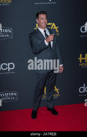 Beverly Hills, Ca. 3 Novembre, 2019. Rob Riggle al 2019 Hollywood Film Awards presso il Beverly Hilton di Beverly Hills, la California il 3 novembre 2019. Credito: Tony Forte/media/punzone Alamy Live News Foto Stock