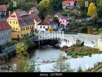 Bautzen, Germania. Xvii oct, 2019. Vista la vecchia tecnica di acqua Bautzen, alto sorabo Budy?in, è una grande città distretto nella parte orientale della Sassonia. La città si trova sul fiume Sprea e è la sede del distretto di Bautzen district, che è chiamato dopo di esso. Credito: Jens Büttner/dpa-Zentralbild/ZB/dpa/Alamy Live News Foto Stock