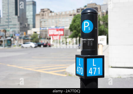 Parcheggio bici Post lungo le strade di Montreal, Canada Foto Stock