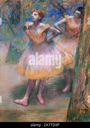 Due ballerine di Edgar Degas (1834-1917), pastello e carbone, con sconcertante e brunitura, su carta da ricalco, perforato e fissate su cartoncino , c.1893-95 Foto Stock