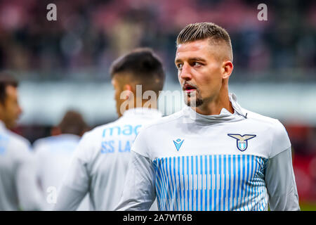 Milano, Italia. 3 Novembre, 2019. sergej milinkovic-savic (ss lazio)durante l'AC Milan vs S.S. Lazio, italiano di calcio di Serie A del campionato Gli uomini in Milano, Italia, 03 novembre 2019 - LPS/Fabrizio Carabelli Credito: Fabrizio Carabelli/LP/ZUMA filo/Alamy Live News Foto Stock