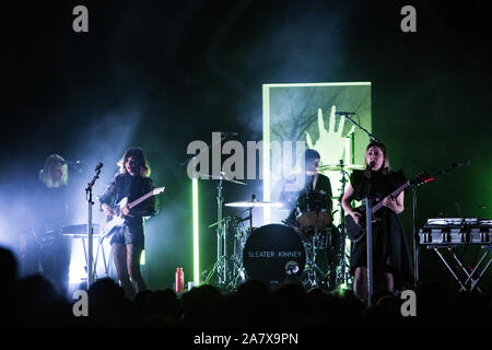 SLEATER-KINNEY eseguire al nightclub ribelle A TORONTO IN CANADA Foto Stock