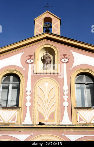 Parte anteriore dei pescatori della cappella (Chapelle de Saint-Pierre des Pecheurs), Villefranche-sur-mer, Cote d Azur, Francia Foto Stock