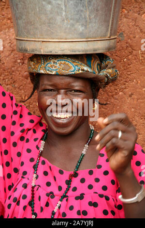 Paese Dogon : villaggio di Aouguine Foto Stock