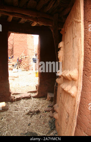 Paese Dogon : villaggio di Aouguine Foto Stock