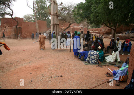 Paese Dogon : villaggio di Aouguine Foto Stock