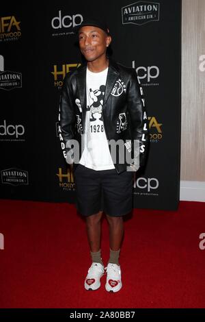 Beverly Hills, CA. 3 Novembre, 2019. Pharrell Williams presso gli arrivi per il XXIII Incontro annuale Hollywood Film Awards, il Beverly Hilton di Beverly Hills, CA 3 novembre 2019. Credito: Priscilla concedere/Everett raccolta/Alamy Live News Foto Stock