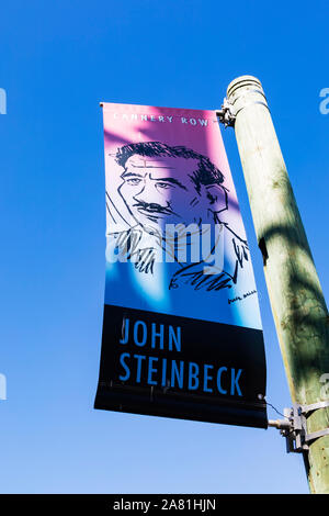 Autore John Steinbeck banner, Cannery Row, Monterey, California, Stati Uniti d'America. Foto Stock