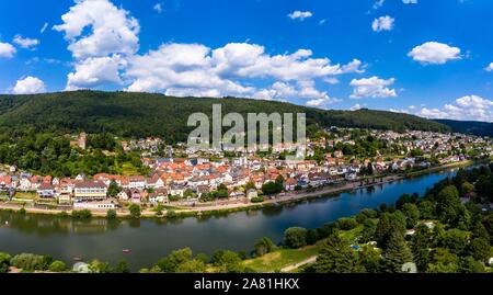 Vista aerea del Vierburgeneck Schadeck Castello, Vorderburg, Mittelburg, Hinterburg vicino Neckarsteinach, Baden-Württemberg, Germania Foto Stock