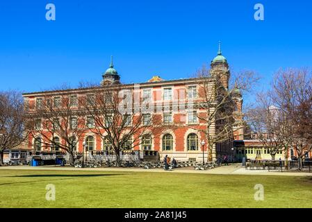 Il Memorial Museum di immigrazione, ex immigranti nel centro di raccolta, Ellis Island edificio di immigrati, Ellis Island, New York, New York, Stati Uniti d'America Foto Stock