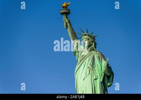 Statua della Libertà, Lady Liberty, Liberty Island e la Statua della Libertà monumento nazionale, la città di New York, New York, Stati Uniti d'America Foto Stock