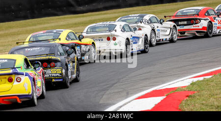 La Michelin Ginetta junior campionato piloti di prendere Nelson al 2019 Brtitish Touring Car Championship incontro, Snetterton, Norfolk, Regno Unito. Foto Stock