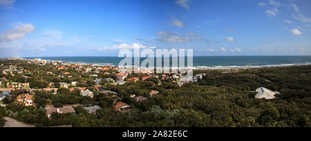 Vista aerea del litorale di New Smyrna Beach e Ponce de Leon ingresso nella Florida Centrale. Foto Stock