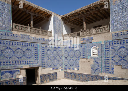 Harem cortile al tash khauli palace in ichan kala o città vecchia khiva uzbekestan Foto Stock