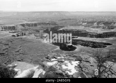 Übersicht über den Green River in Utah, il Parco Nazionale di Canyonlands, 1960er. Green River si affacciano in Utah, il Parco Nazionale di Canyonlands, 1960s. Foto Stock