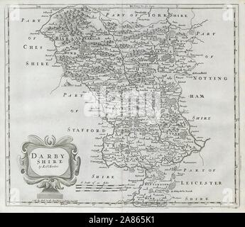 Derbyshire. 'DARBY SHIRE' DI ROBERT MORDEN. Mostra il Peak District 1722 mappa vecchia Foto Stock