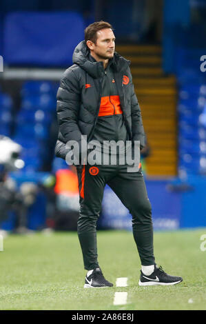 Londra, Regno Unito. Novembre 05 Chelsea manager Frank Lampard durante la Champion League Gruppo H tra Chelsea e Alax presso la Stanford Bridge Stadium Foto Stock