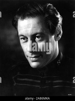 REX HARRISON ritratto come Adolphus Cusins in MAJOR BARBARA 1941 amministrazione GABRIEL PASCAL HAROLD francese e David Lean gioco originale e sceneggiatura George Bernard Shaw Gabriel Pascal Productions / Generale distributori di film (GFD) Foto Stock