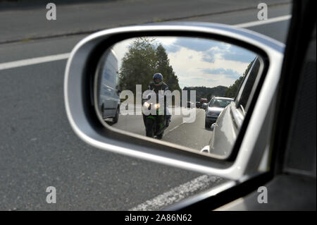 Il sorpasso (Germania). Überholen (Deutschland). Foto Stock