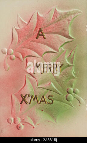 Un colorato sollievo vintage Merry Christmas card con holly e campane sendt da New York USA ca 1910 Foto Stock