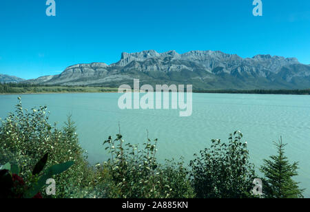 Il Fraser Fiume, il fiume più lungo all'interno di British Columbia, Canada, preso dal canadese, tramite la ferrovia trans-Canada treno da Vancouver a Toronto Foto Stock