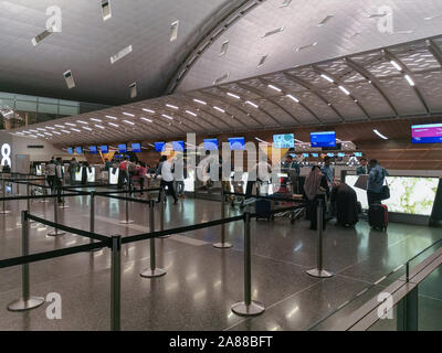 02 ottobre 2019: Doha, Qatar: Aeroporto di ricezione in Hamad international airport. Foto Stock